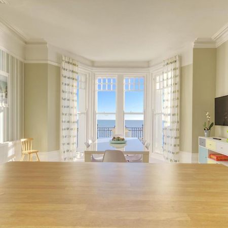 The Palace, Ocean Suite ヘイスティングス エクステリア 写真