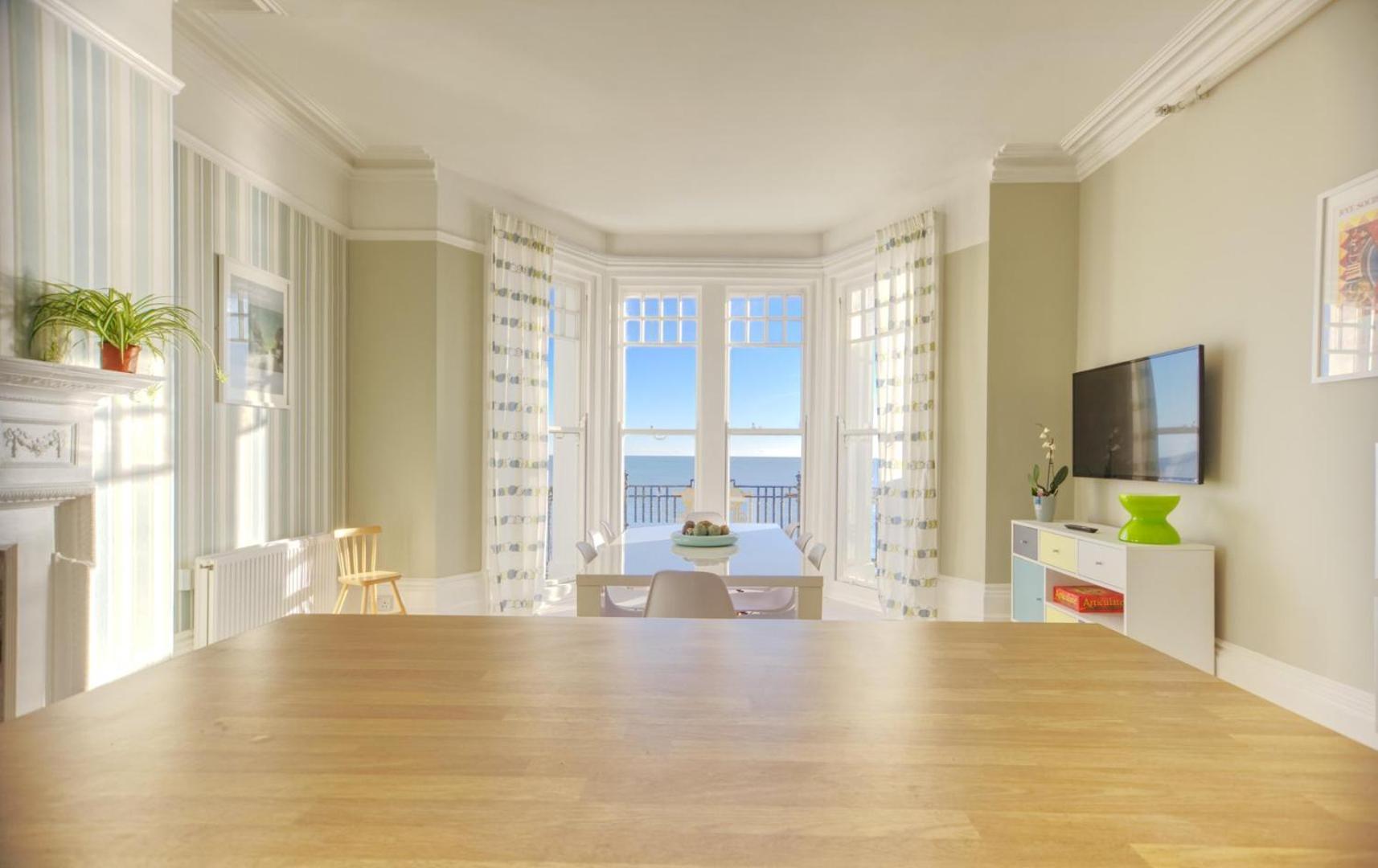 The Palace, Ocean Suite ヘイスティングス エクステリア 写真